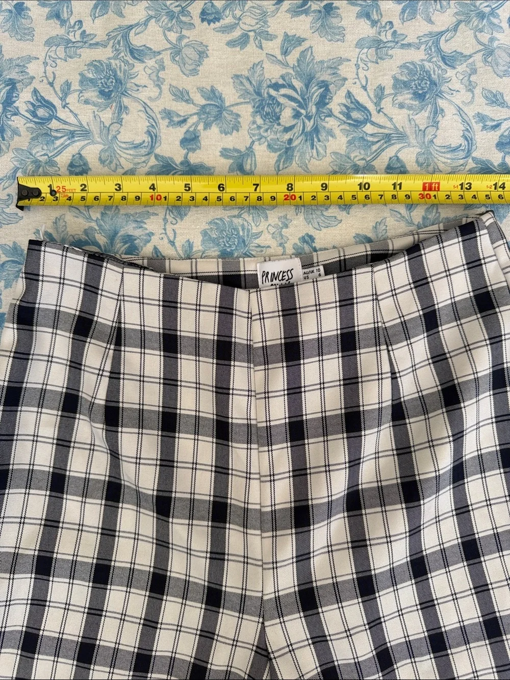 Princess Polly Plaid Checkered Pants Side Zipper Size 6